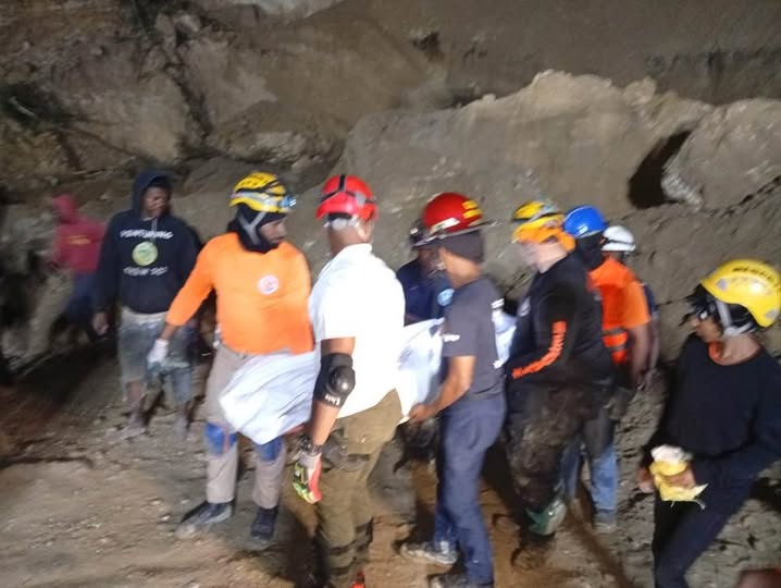 Encuentran sin vida hombre que fue sepultado en derrumbe de Nigua,SC ...